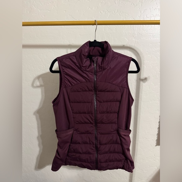 Lululemon Down For It All Vest
Dark Adobe - Picture 6 of 10